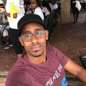 Meet your Posher, Abdulkadir